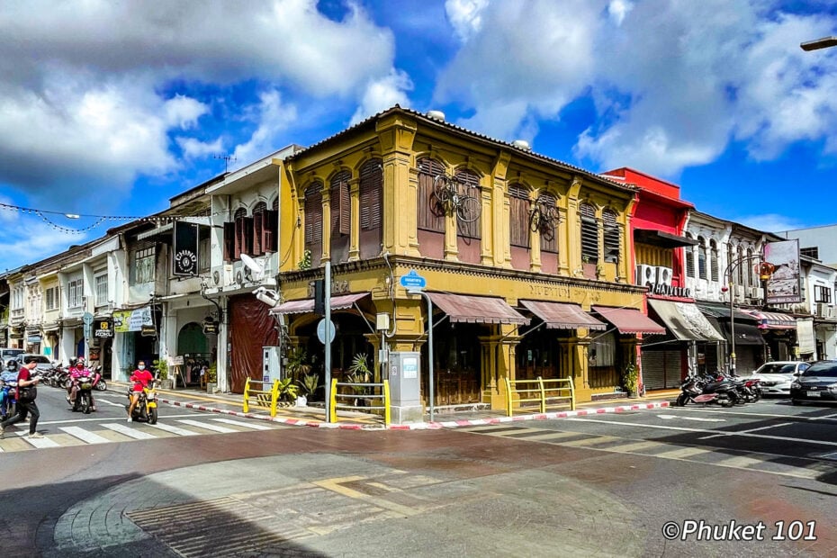 Yaowarat Road in Phuket Town