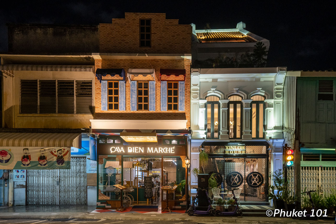 Cava Bien Marché Restaurant i Phuket Town