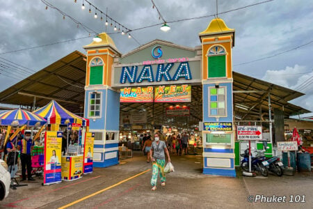 Marché du week-end de Phuket Naka à Phuket Town