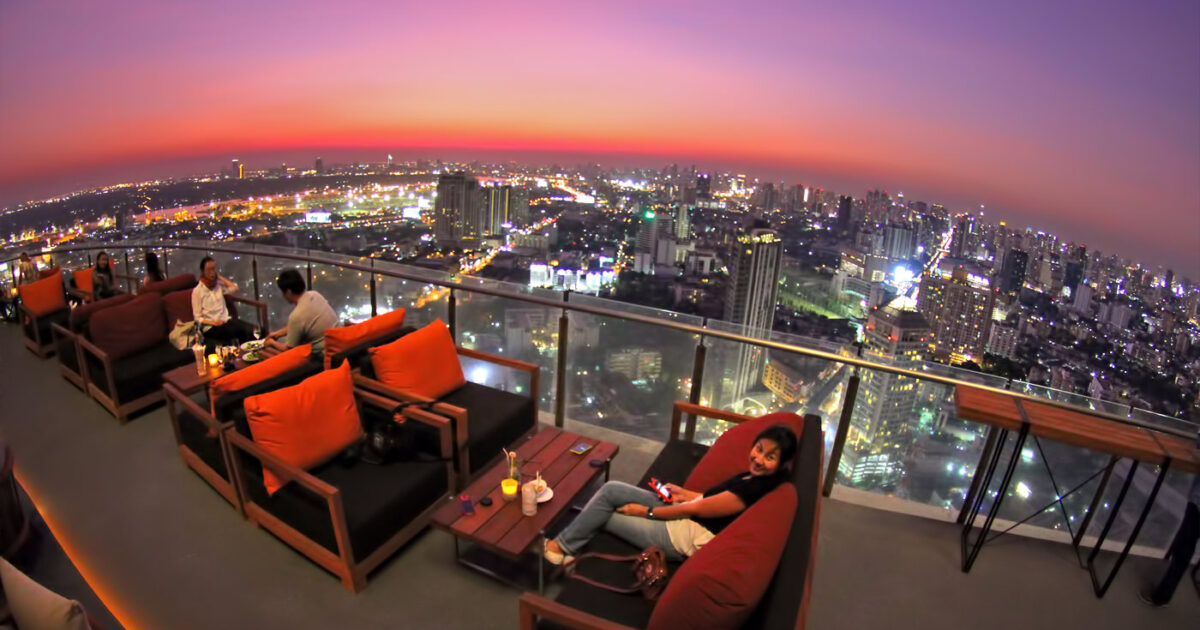 Cielo Rooftop Bar