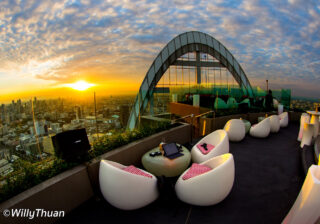 CRU Rooftop Bar Bangkok