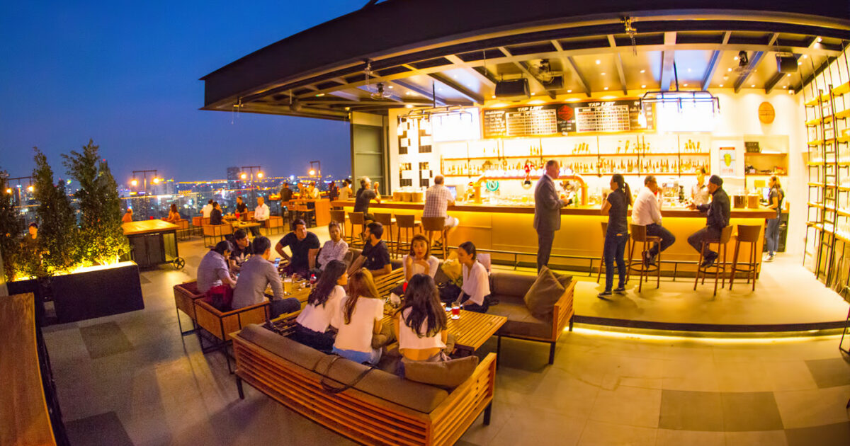 Brewski Rooftop Bar at Radisson Blu Bangkok