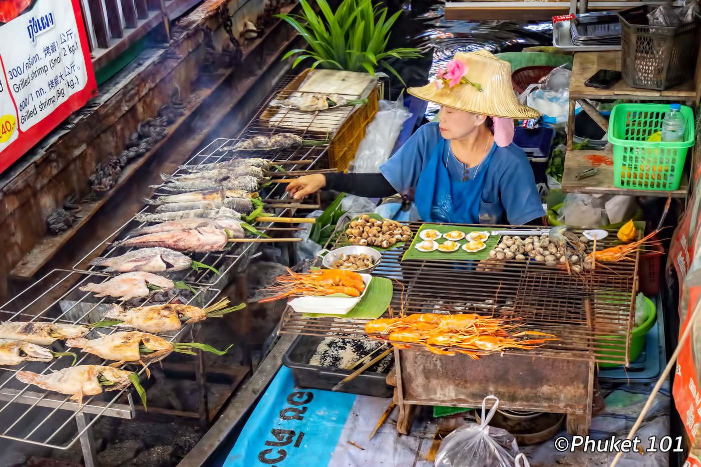 taling chan floating market bangkok 1