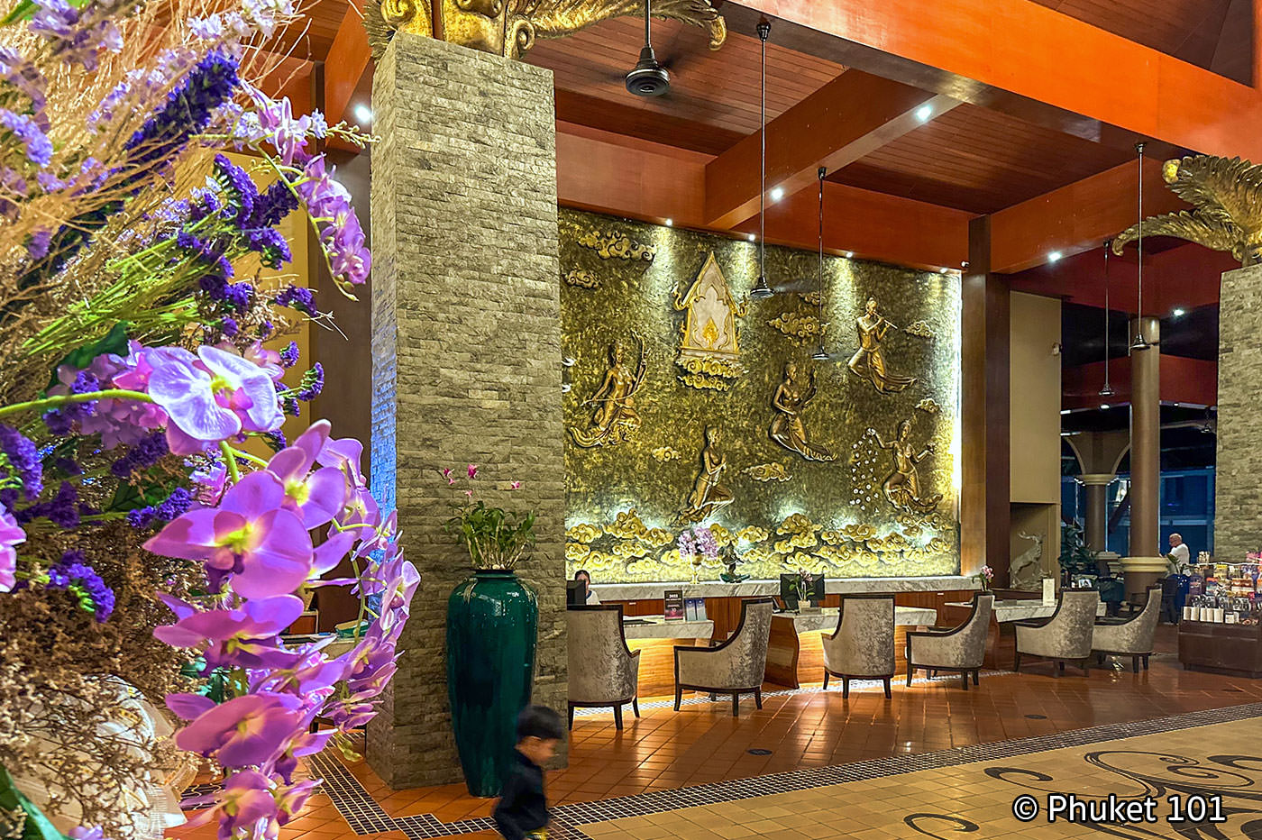 novotel-vintage-park-lobby novotel vintage park lobby