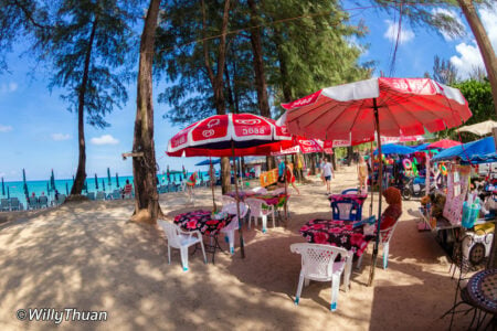 Ristorante sulla spiaggia di Kamala