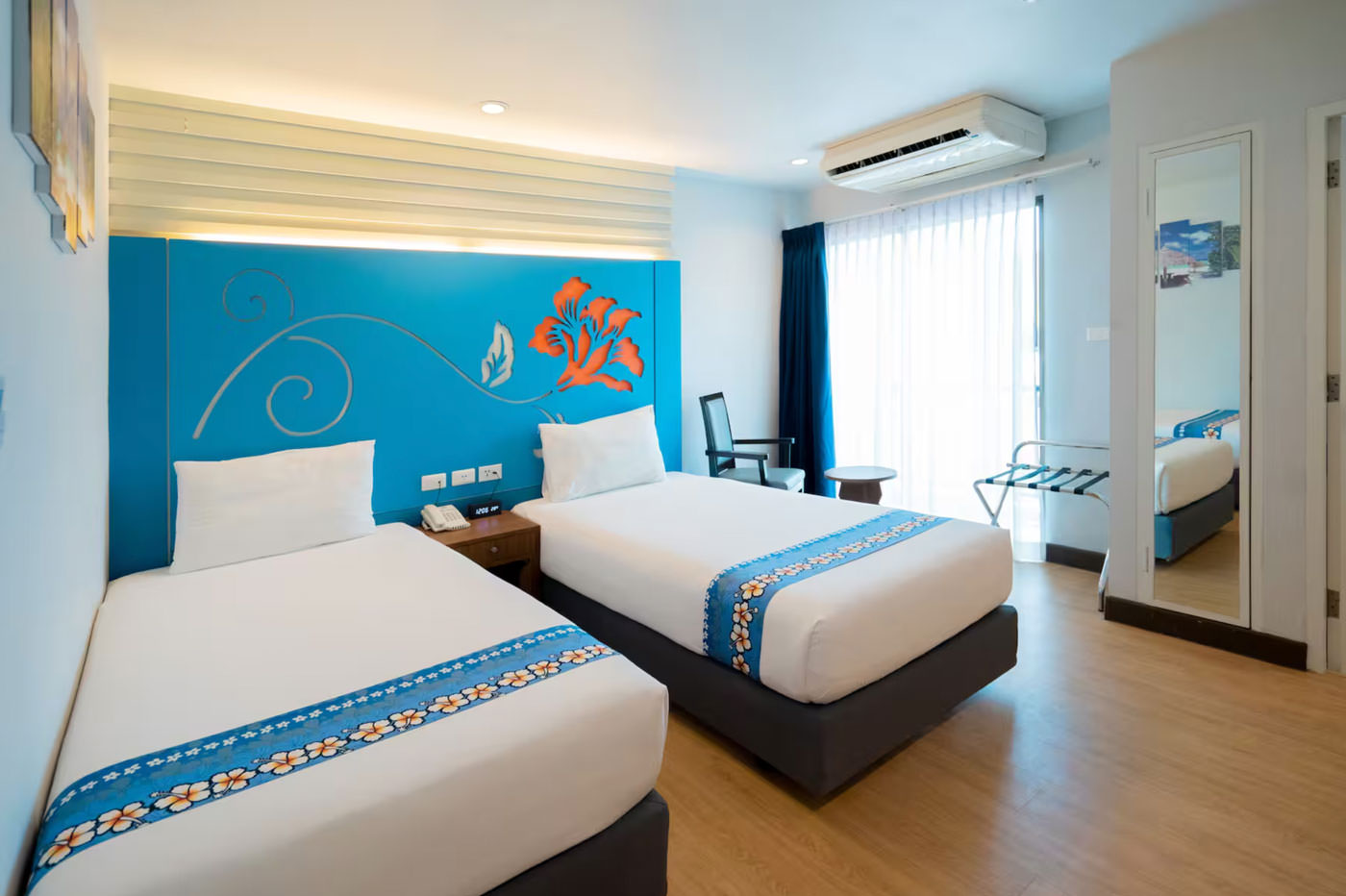 11 Best Cheap Hotels in Patong Beach - PHUKET 101