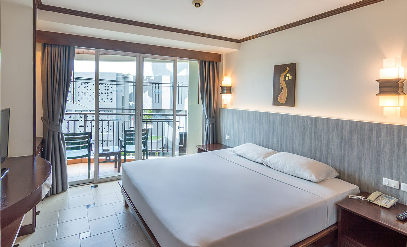 orchidacea-resort-kata-beach-room