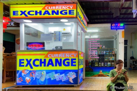 Bureau de change à Phuket - Changer de l'argent à Phuket