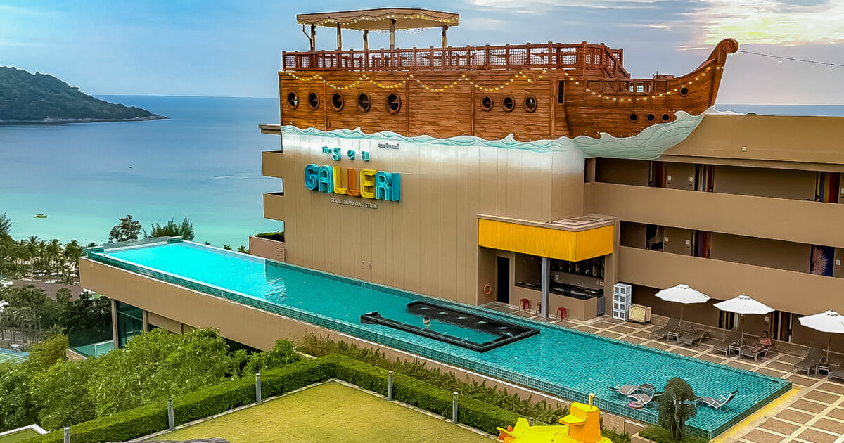 Sea in the Sky Rooftop Restaurant at Sea Galleri Hotel