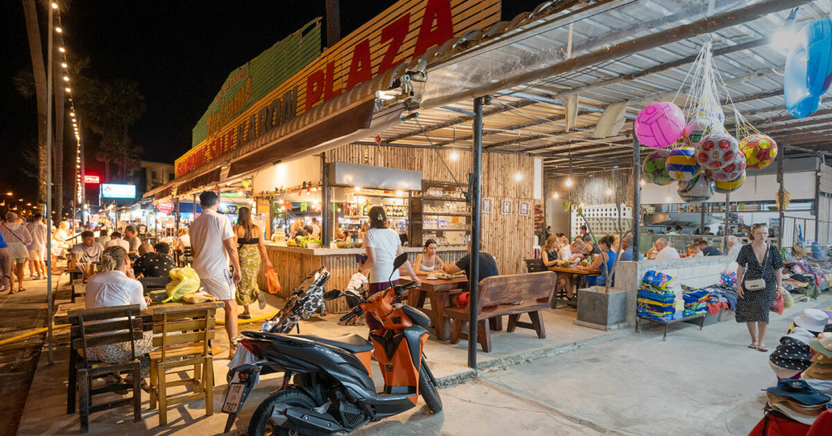 Karon Plaza or Karon Bazaar