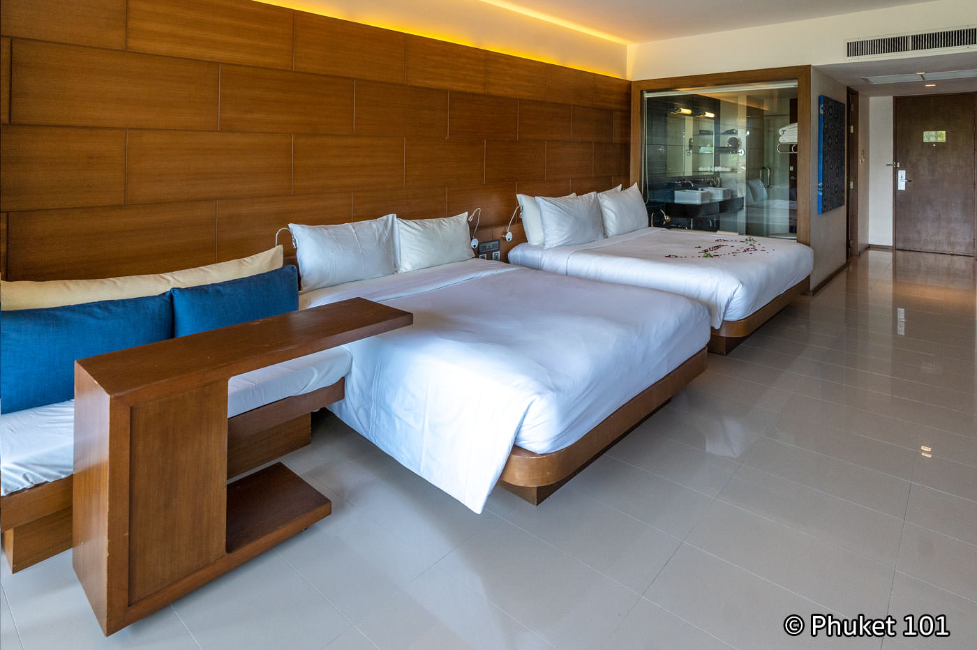 novotel avista kata beach