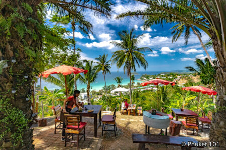 Plantación de Chopol, cerca de la playa de Kata Noi en Phuket