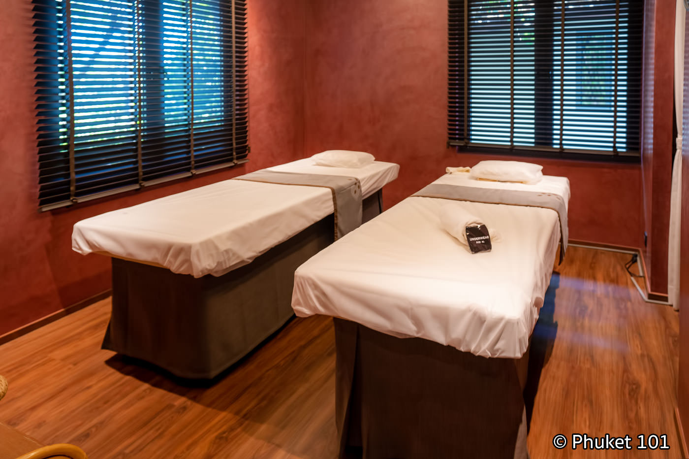 noku-phuket-spa-treatment-room.jpg