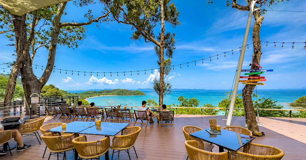 Starbucks Sinae Phuket on Koh Sirey Island