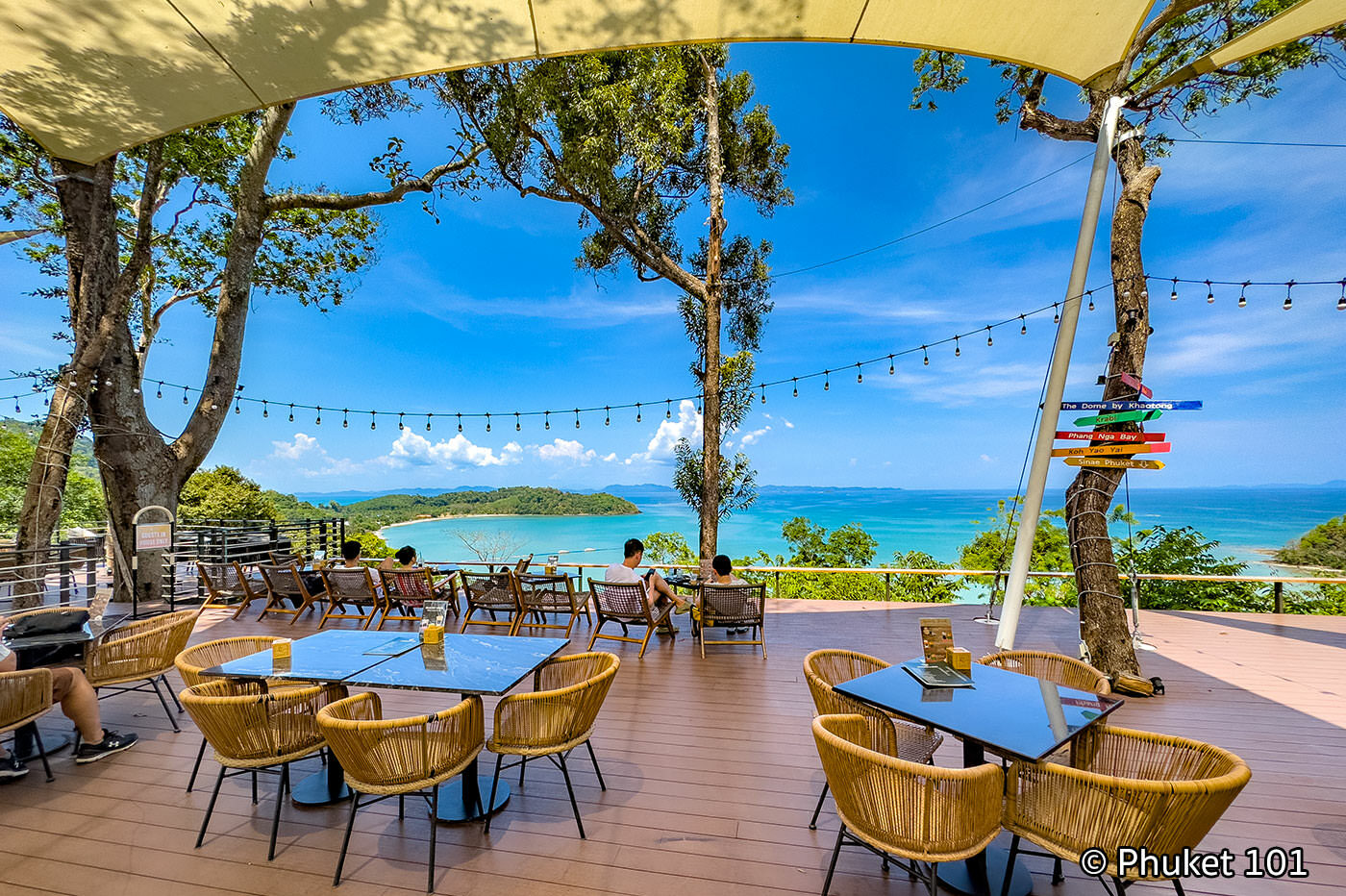 Starbucks Sinae Phuket on Koh Sirey Island