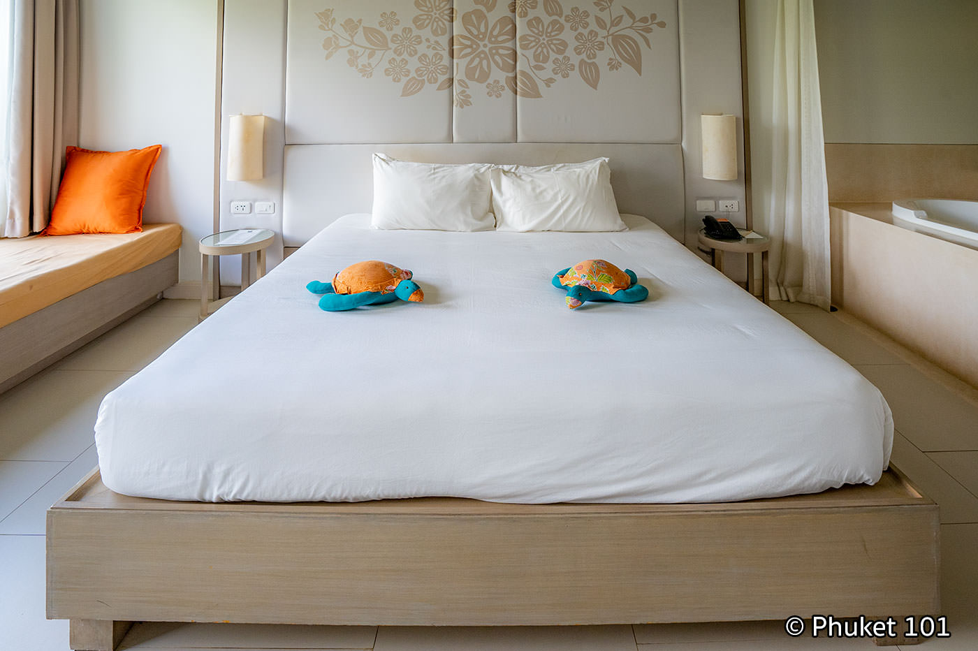 proud hotel phuket bedroom 2