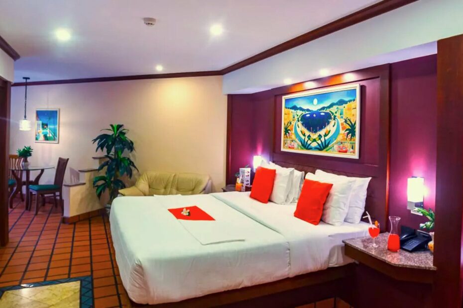 10 BEST HOTELS in KARON BEACH 🧳 Where to stay in Karon? - PHUKET 101