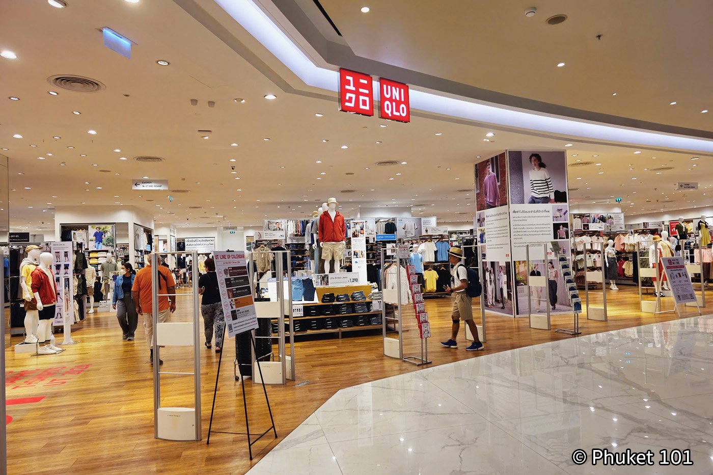 Uniqlo ICONSIAM Bangkok