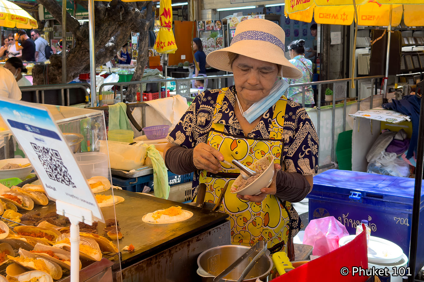 Tha Pra Chan in Bangkok Old Town