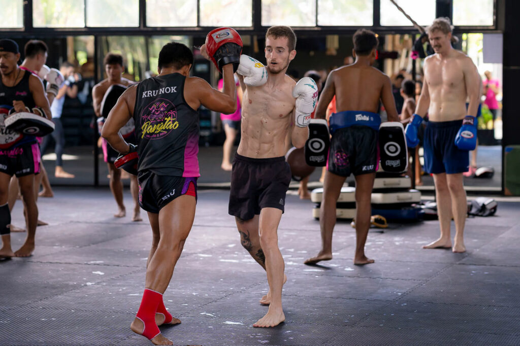 La Mano Del Boxeo Del Algodón 2pcs Envuelve Vendajes Muay Tailandés Mma