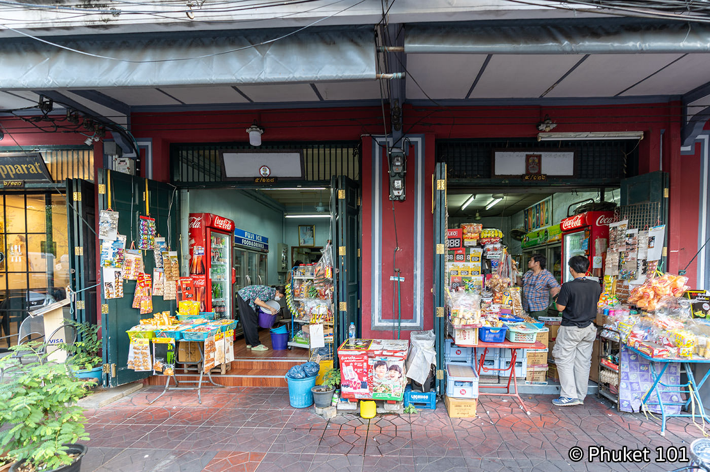 Phra Athit Road in Bangkok, near Khaosan Road