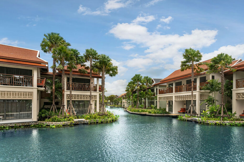 Grand Mercure Khao Lak, BangSak Beach