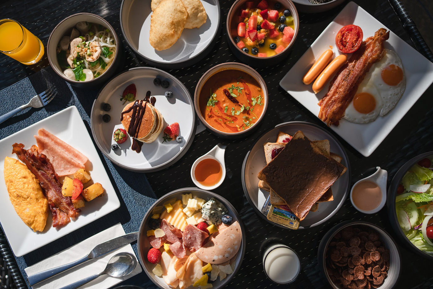 The Square Restaurant at Novotel Vintage Park Resort in Patong Beach