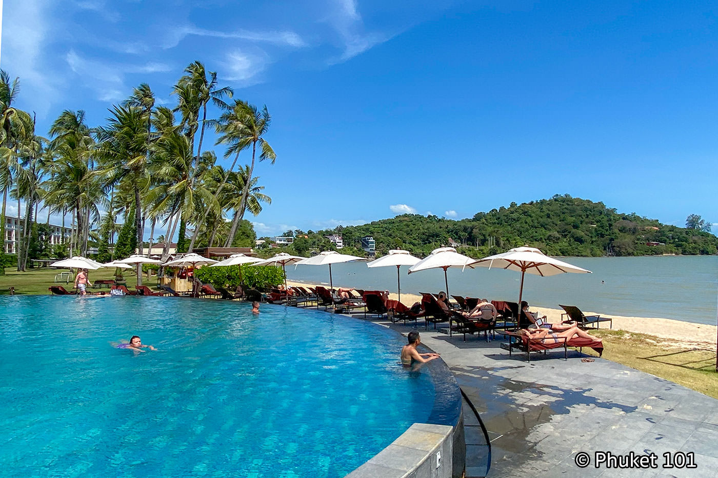 Phuket Panwa Beachfront Resorton Makham Beach in Phuket