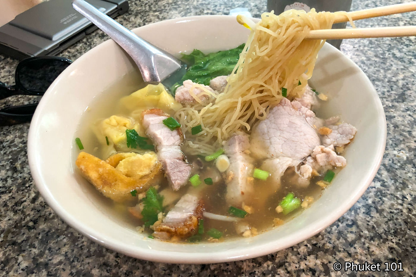 Arunwan, a Michelin Noodle Soup Restaurant in Ekkamai Bangkok