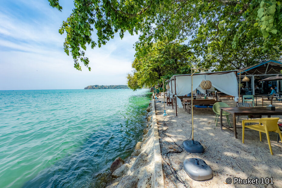 Rawia R Baan Rimlay Restaurant - PHUKET 101
