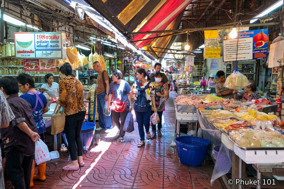 Talad Mai Soi Yaowarat 6 in Bangkok Chinatown