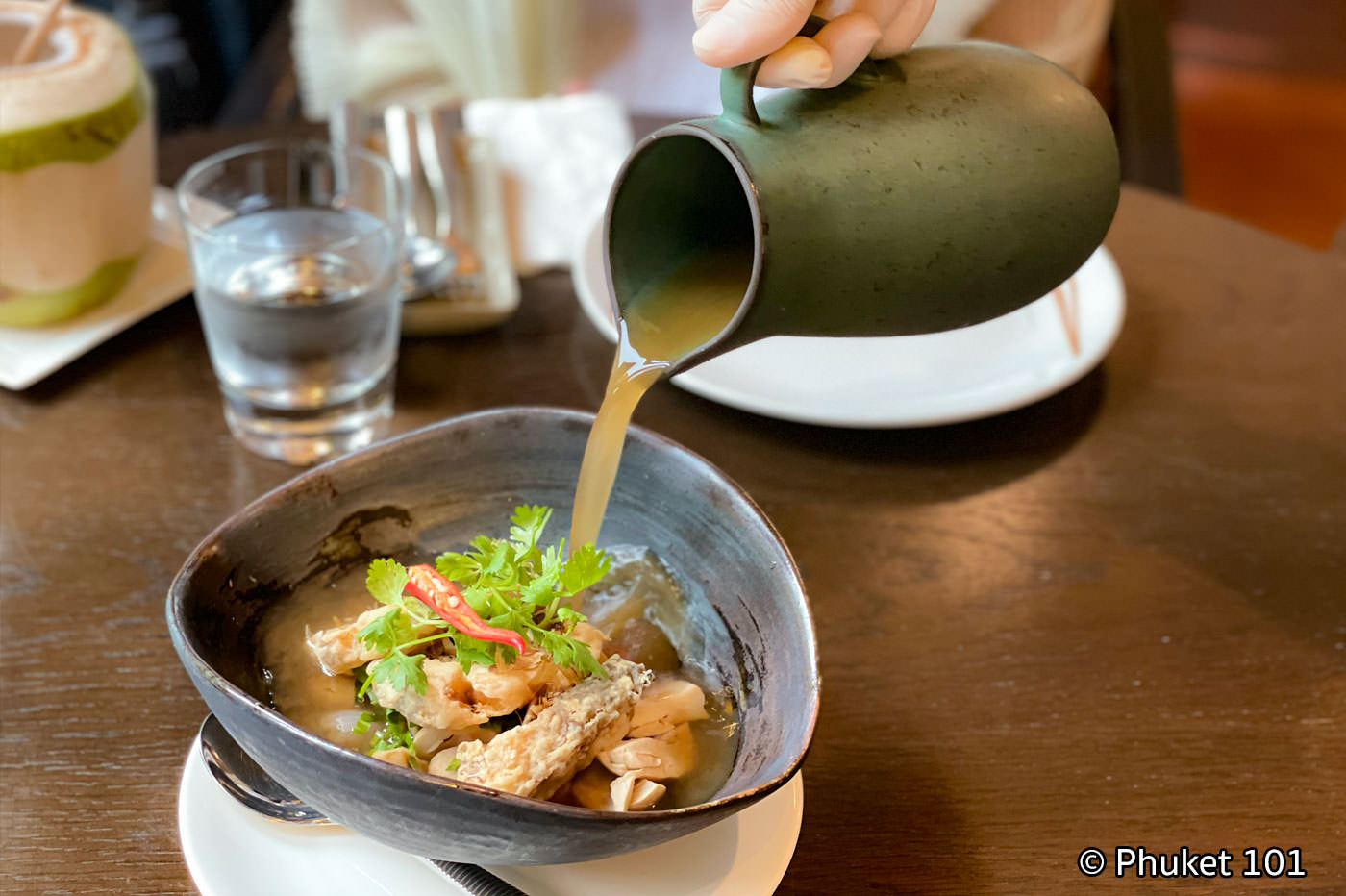 Benjarong Restaurant - Baan Dusit Thani