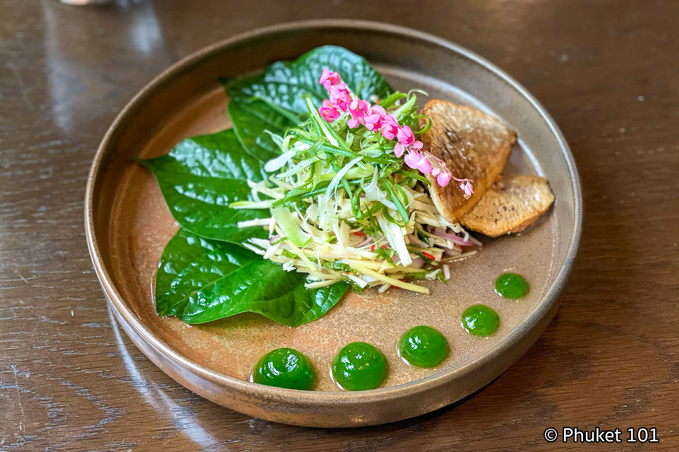 Benjarong Restaurant - Baan Dusit Thani