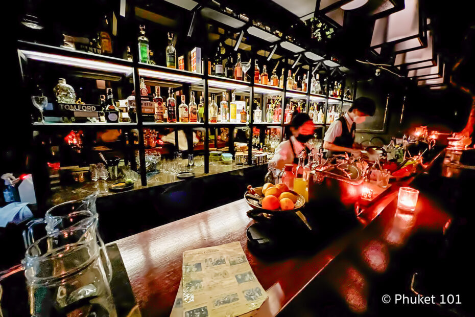 Widdershins Bar on Yaowarat Road in Bangkok Chinatown