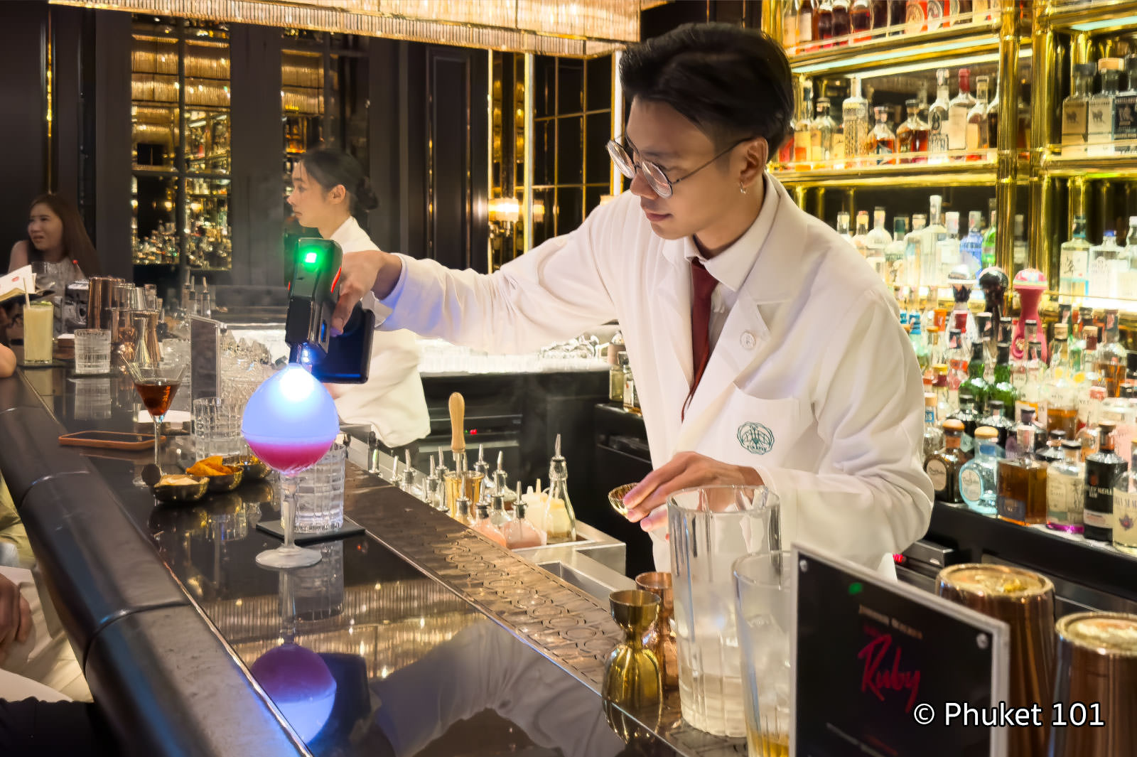 Firefly Bar at Sindhorn Kempinski Bangkok