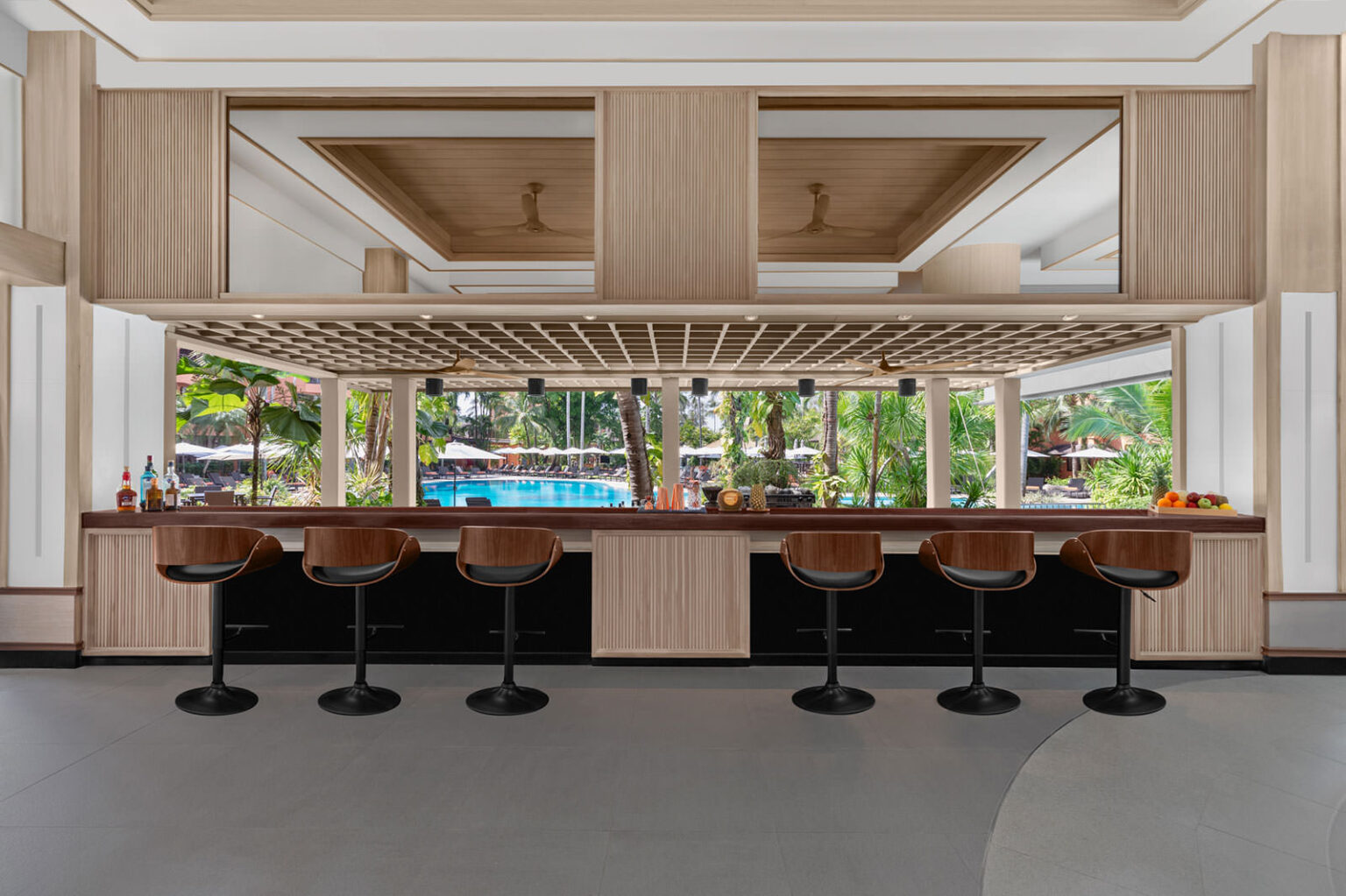 The Lounge at Courtyard Patong Beach