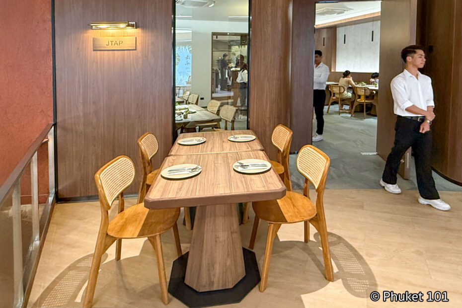JTAP Restaurant im Velaa in Ploenchit, Bangkok