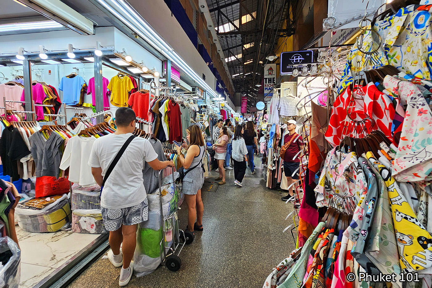 Pratunam Market