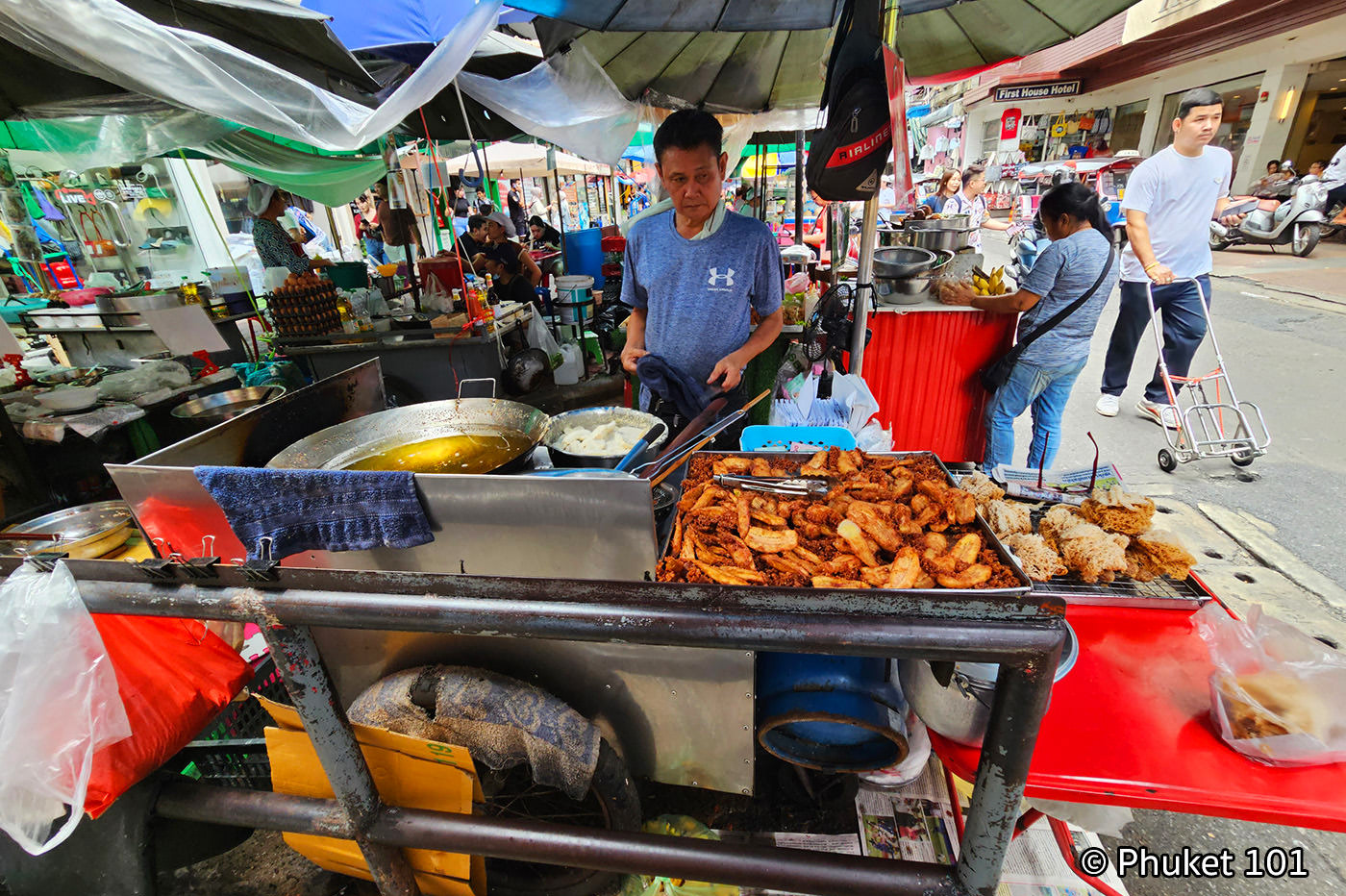 Pratunam Market
