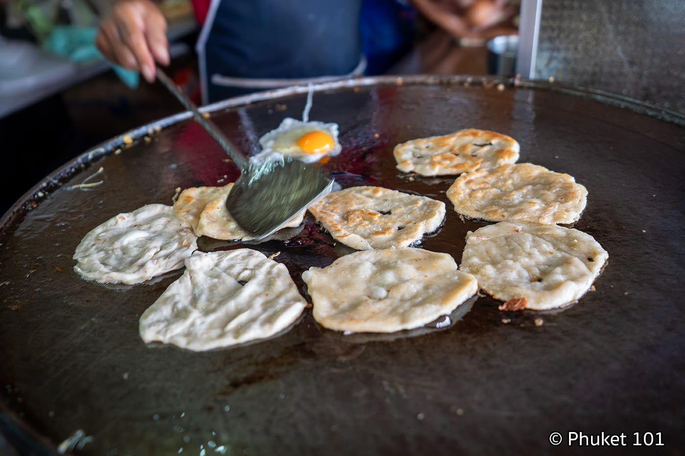 Roti Thaew Nam in Phuket Town