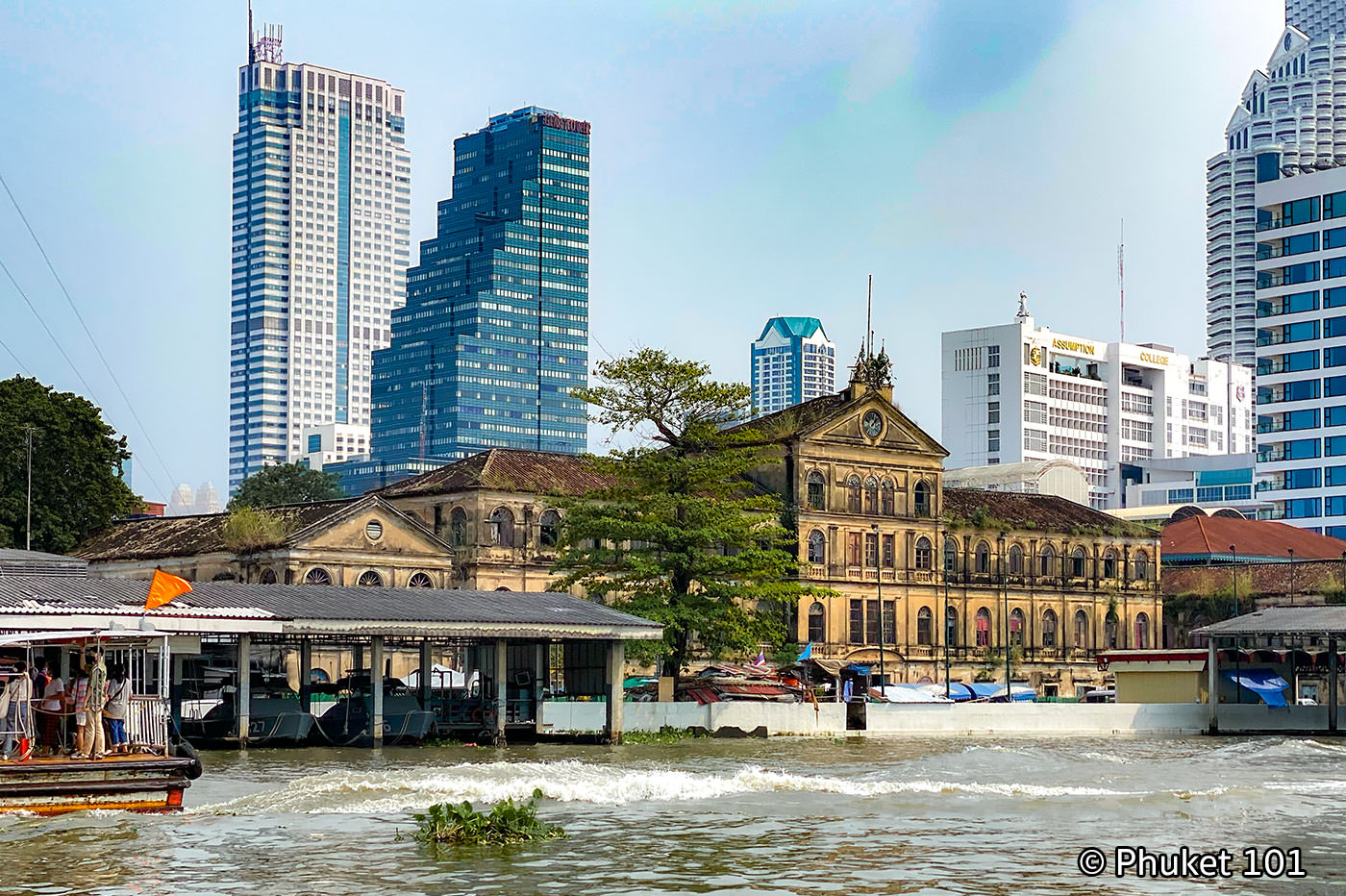 The The Old Customs House on Bangkok Riverside