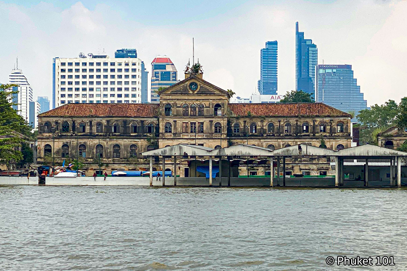 The The Old Customs House on Bangkok Riverside