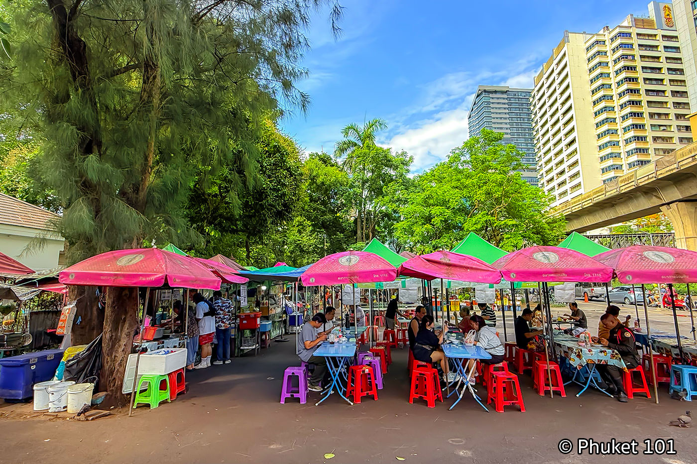Lumphini Park Food Market