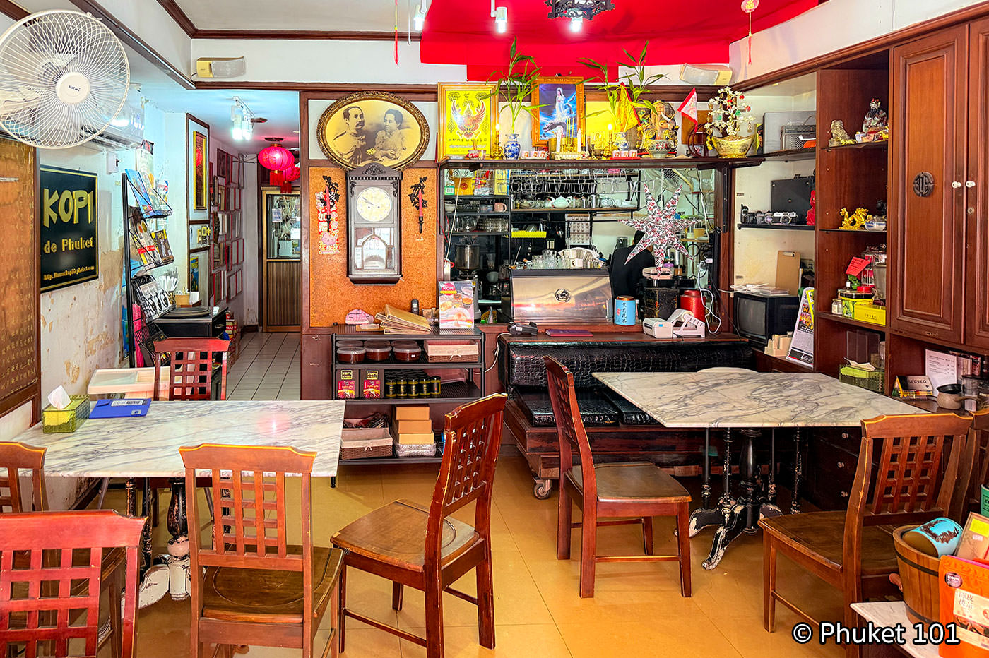 Kopi de Phuket in Phuket Town