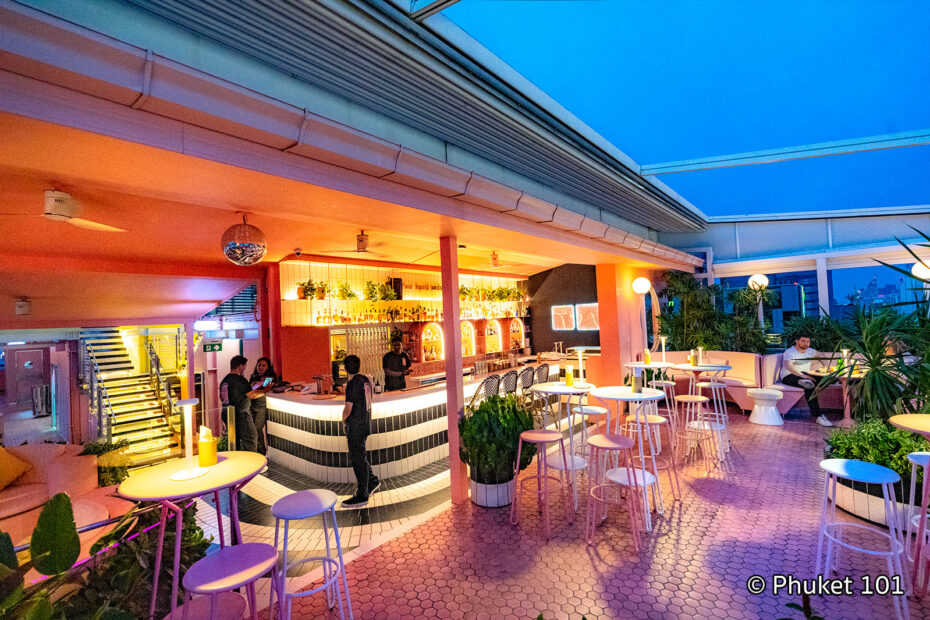 Paradise Lost Rooftop Bar in Bangkok