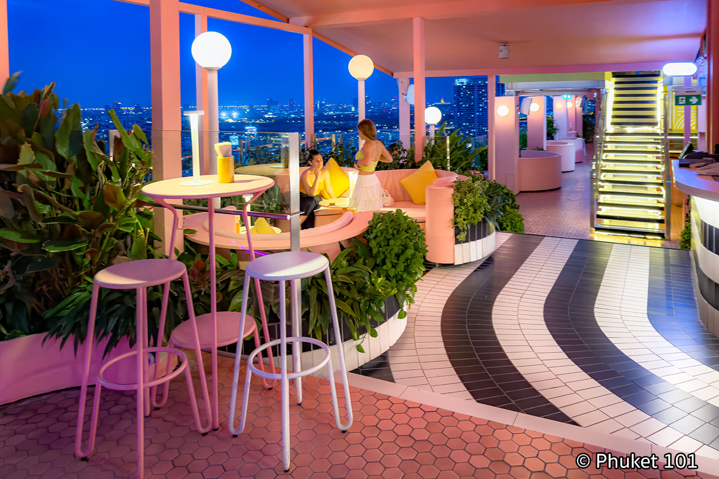 Paradise Lost Rooftop Bar in Bangkok