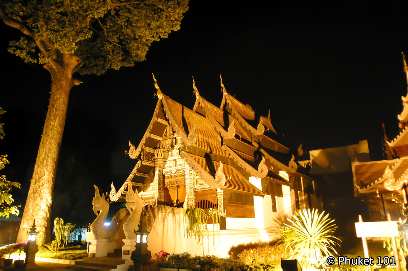 Wat Chedi Luang in Chiang Mai