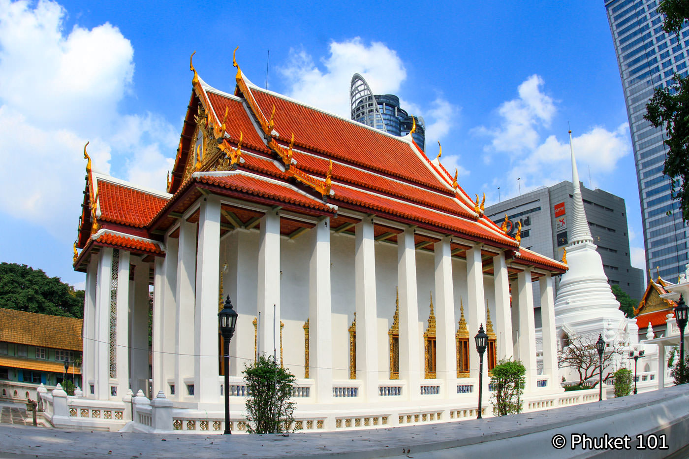 Wat Pathum Wanaram Rachaworawihan