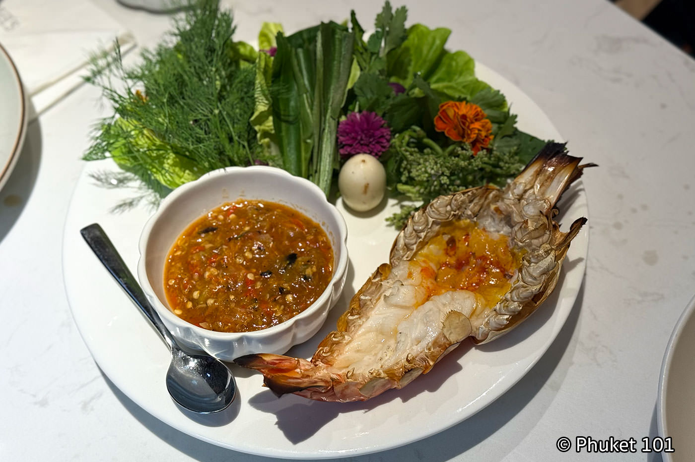 Samosorn Thai Restaurant at One Bangkok