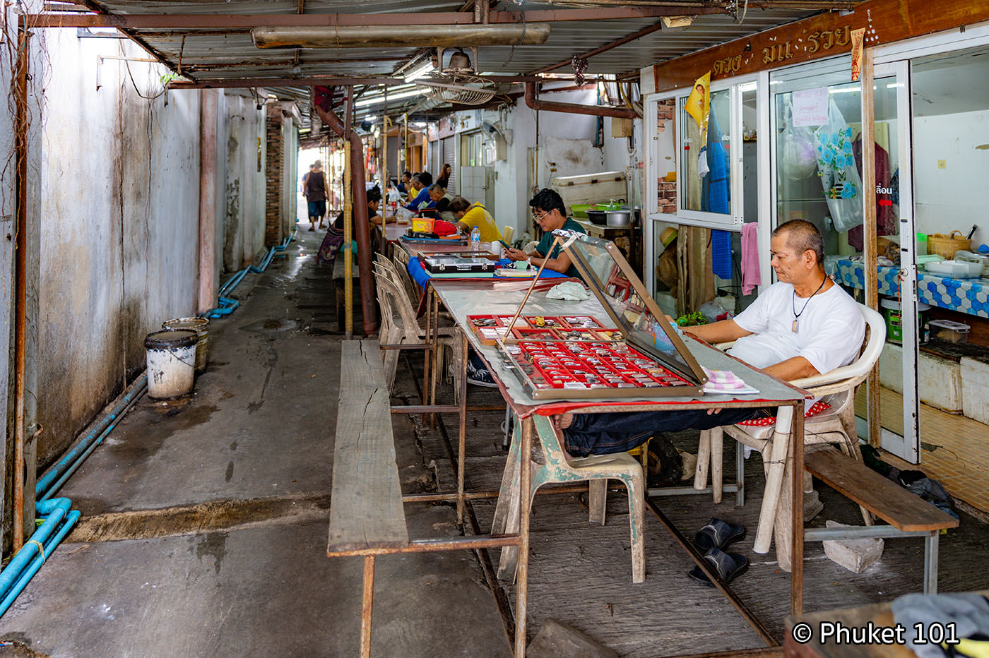 Phuket Amulet Market